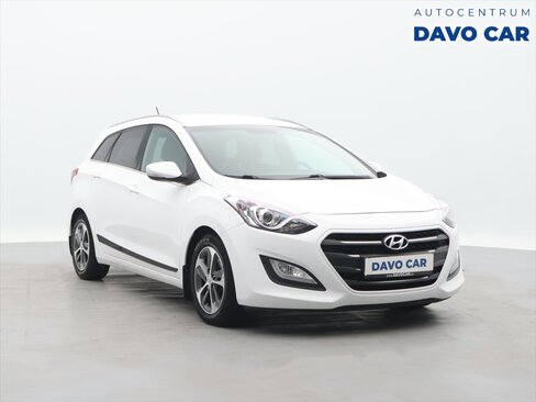 Hyundai i30 Kombi 1,6 l 99 kw