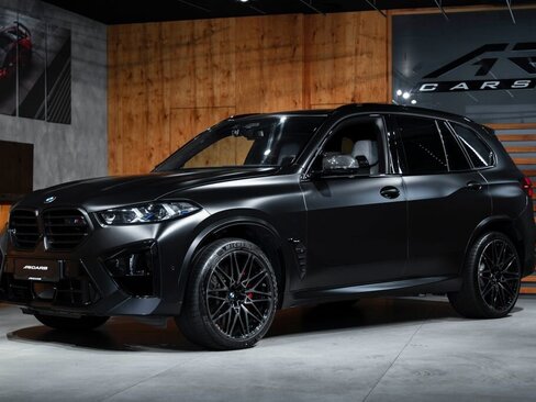 BMW X5 SUV / Terénní 4,4 l 460 kw