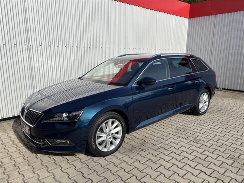 Škoda Superb Kombi 1,4 l 110 kw