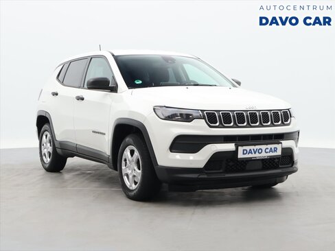 Jeep Compass SUV / Terénní 1,3 l 96 kw