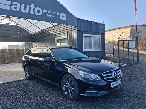 Mercedes-Benz Třídy E Kombi 2,1 l 125 kw