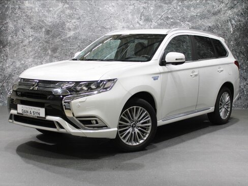 Mitsubishi Outlander SUV / Terénní 2,4 l 99 kw
