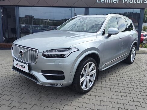 Volvo XC90 SUV / Terénní 2,0 l 173 kw