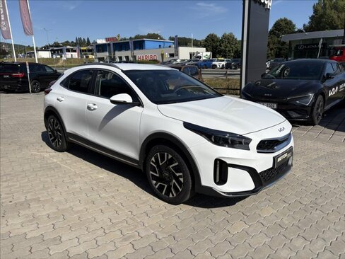 KIA XCeed SUV / Terénní 1,6 l 110 kw