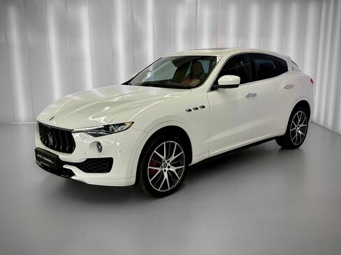 Maserati Levante SUV / Terénní 3,0 l 202 kw