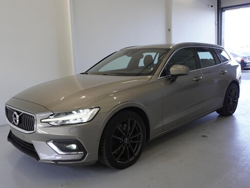 Volvo V60 Kombi 2,0 l 184 kw