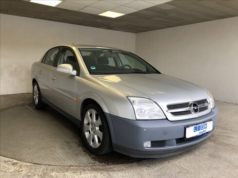Opel Vectra Sedan / Limuzína 2,2 l 108 kw