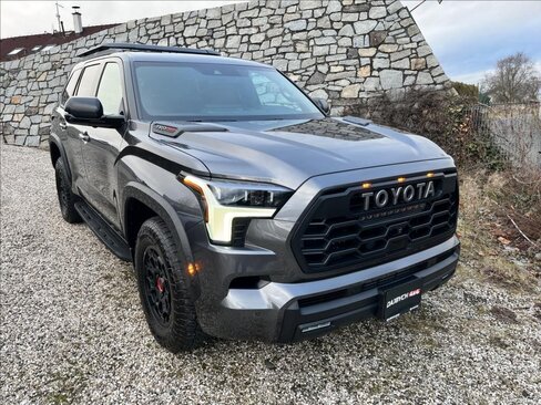 Toyota Sequoia Ostatní 3,5 l 320 kw