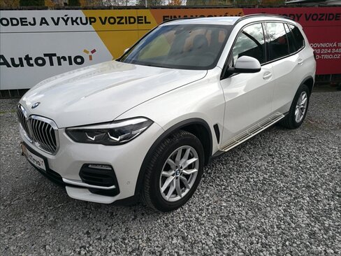 BMW X5 Kombi 3,0 l 210 kw