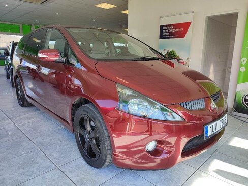Mitsubishi Grandis MPV 2,4 l 121 kw