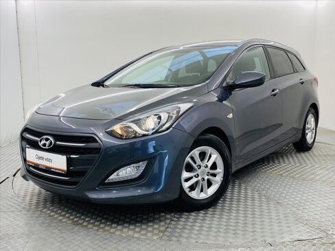 Hyundai i30 Kombi 1,6 l 99 kw
