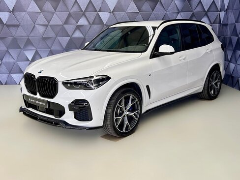 BMW X5 SUV / Terénní 3,0 l 250 kw