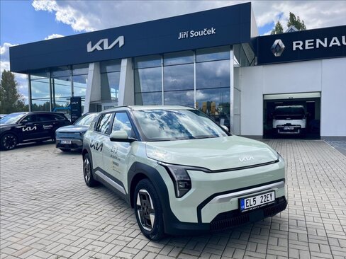 KIA EV3 SUV / Terénní 0,0 150 kw