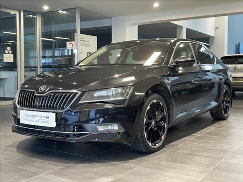 Škoda Superb Sedan / Limuzína 2,0 l 206 kw
