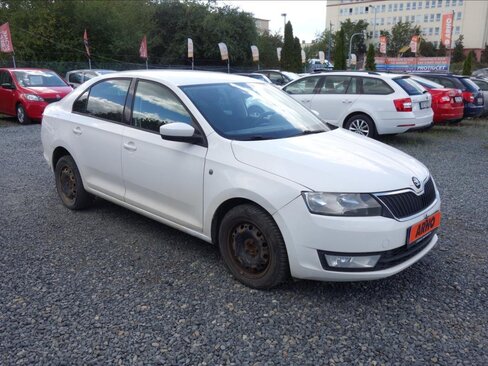 Škoda Rapid Liftback 1,2 l 55 kw