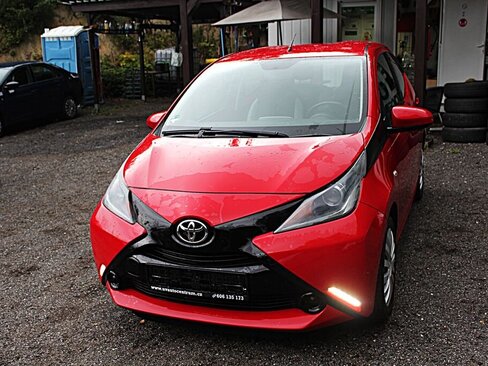 Toyota Aygo Hatchback 998,0 50 kw