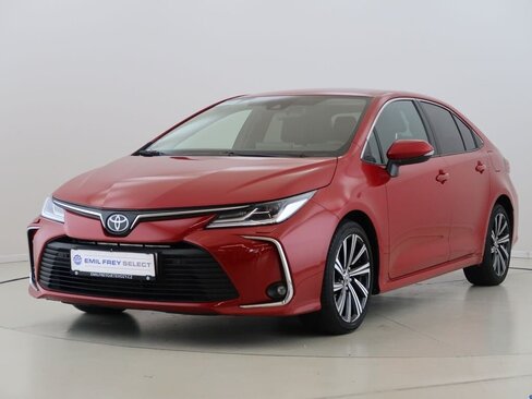 Toyota Corolla Sedan / Limuzína 1,5 l 92 kw