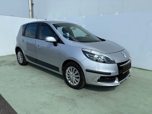 Renault Scénic MPV 1,5 l 81 kw