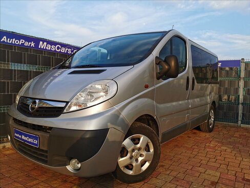 Opel Vivaro Kombi 2,0 l 84 kw