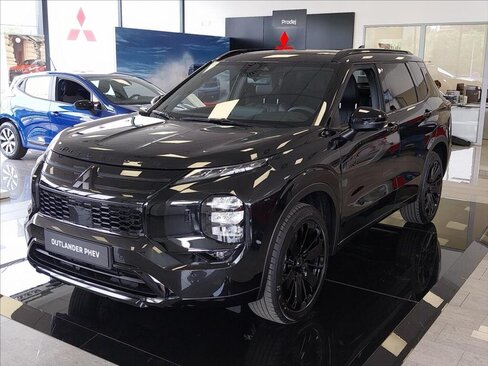 Mitsubishi Outlander SUV / Terénní 2,4 l 225 kw