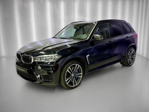 BMW X5 SUV / Terénní 4,4 l 423 kw
