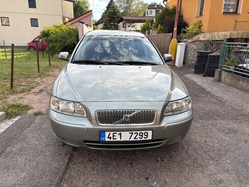 Volvo V70 Kombi 0,0 136 kw