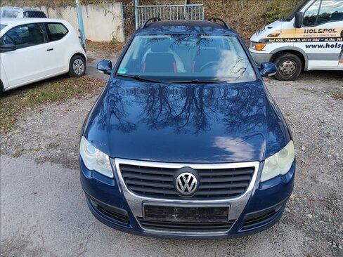 Volkswagen Passat Kombi 2,0 l 103 kw