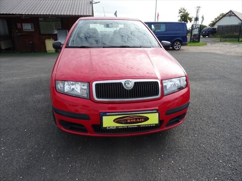 Škoda Fabia Sedan / Limuzína 1,2 l 47 kw