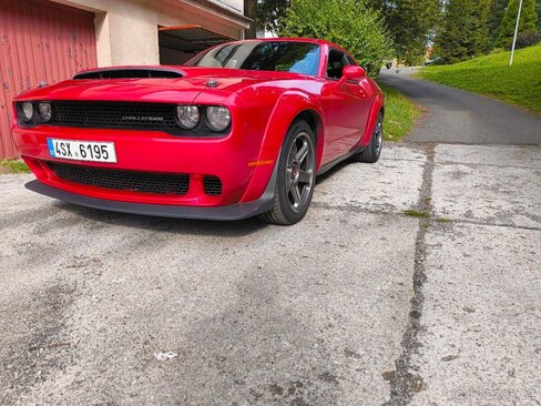 Dodge Challenger Sedan / Limuzína 3,6 l 227 kw