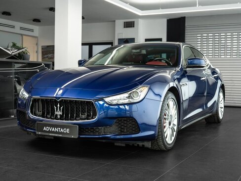 Maserati Ghibli Sedan / Limuzína 3,0 l 301 kw