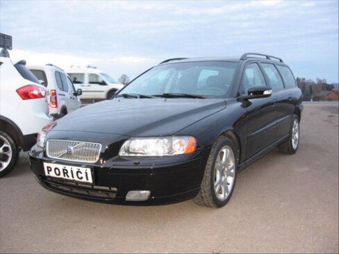 Volvo V70 Kombi 2,4 l 136 kw
