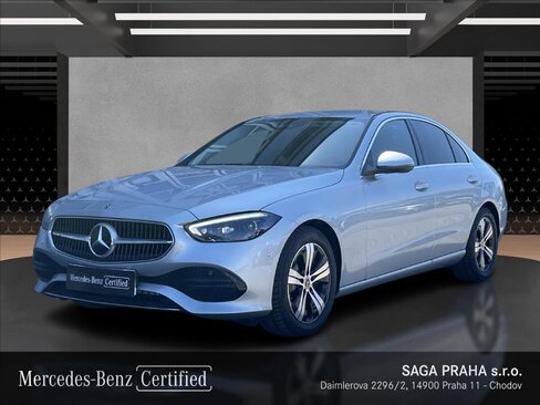 Mercedes-Benz Třídy C Sedan / Limuzína 1,5 l 150 kw