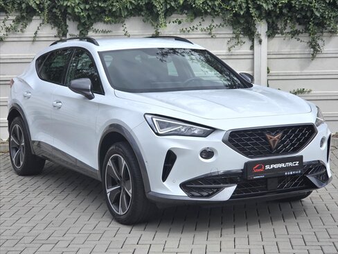 Cupra Formentor SUV / Terénní 2,0 l 140 kw