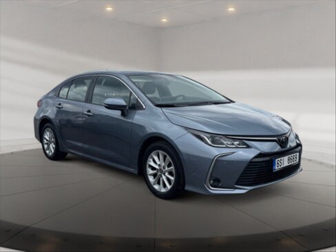 Toyota Corolla Sedan / Limuzína 1,5 l 92 kw
