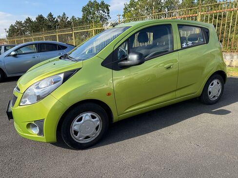 Chevrolet Spark Hatchback 995,0 50 kw