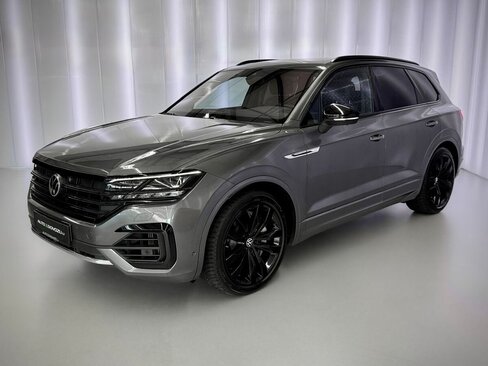 Volkswagen Touareg SUV / Terénní 4,0 l 310 kw