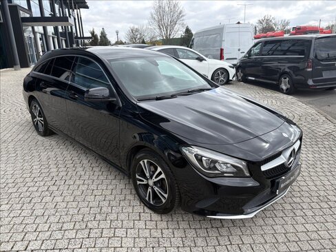 Mercedes-Benz CLA Kombi 1,6 l 90 kw