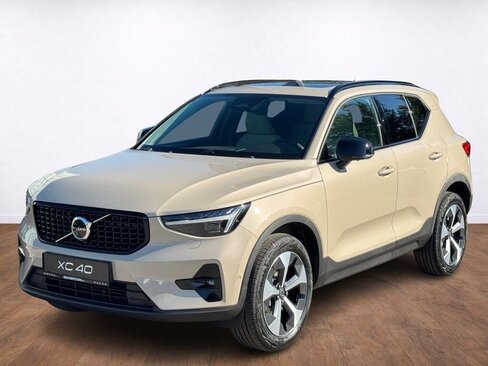 Volvo XC40 SUV / Terénní 2,0 l 145 kw