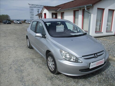 Peugeot 307 Hatchback 1,4 l 50 kw