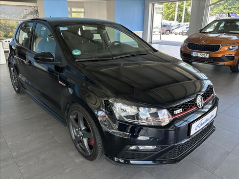 Volkswagen Polo Hatchback 1,8 l 141 kw