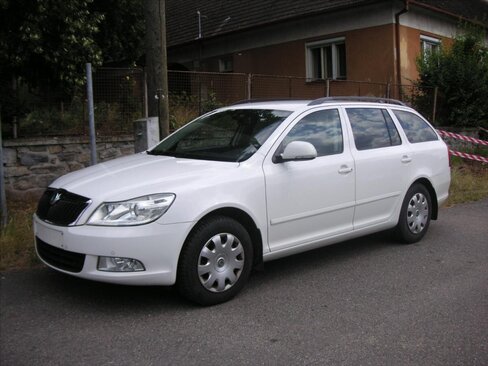Škoda Octavia Kombi 1,6 l 77 kw