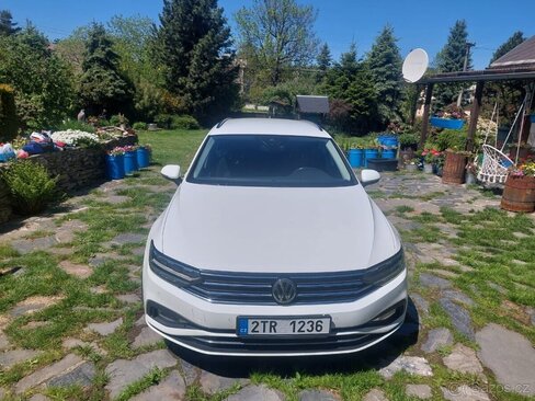 Volkswagen Passat Kombi 0,0 140 kw