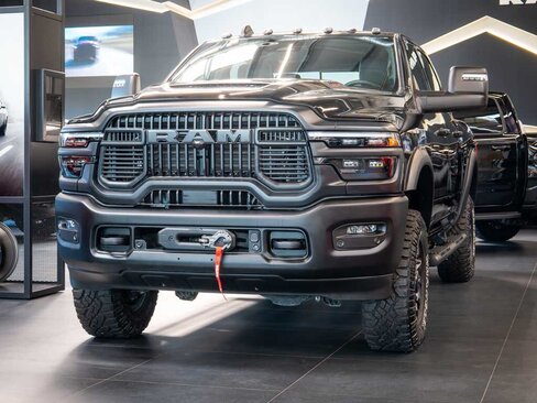 Dodge RAM Pick-up 6,4 l 306 kw