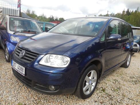 Volkswagen Touran Kombi 1,9 l 0