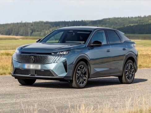 Peugeot 3008 SUV / Terénní 1,2 l 107 kw