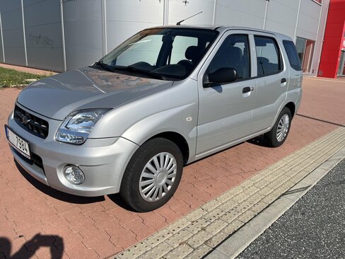 Subaru Justy Hatchback 1,3 l 69 kw