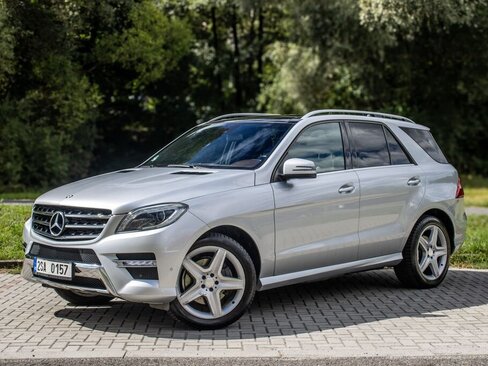 Mercedes-Benz Třídy M SUV / Terénní 3,0 l 190 kw