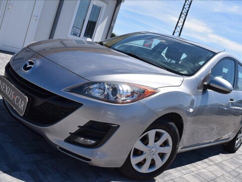 Mazda 3 Hatchback 1,6 l 77 kw