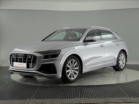 Audi SQ8 SUV / Terénní 4,0 l 373 kw
