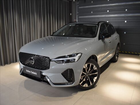 Volvo XC60 SUV / Terénní 2,0 l 184 kw